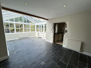 Photo 6- click for photo gallery